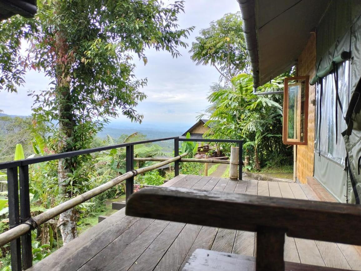 Sang Giri Mountain Tent Resort By Ahm Jatiluwih Buitenkant foto