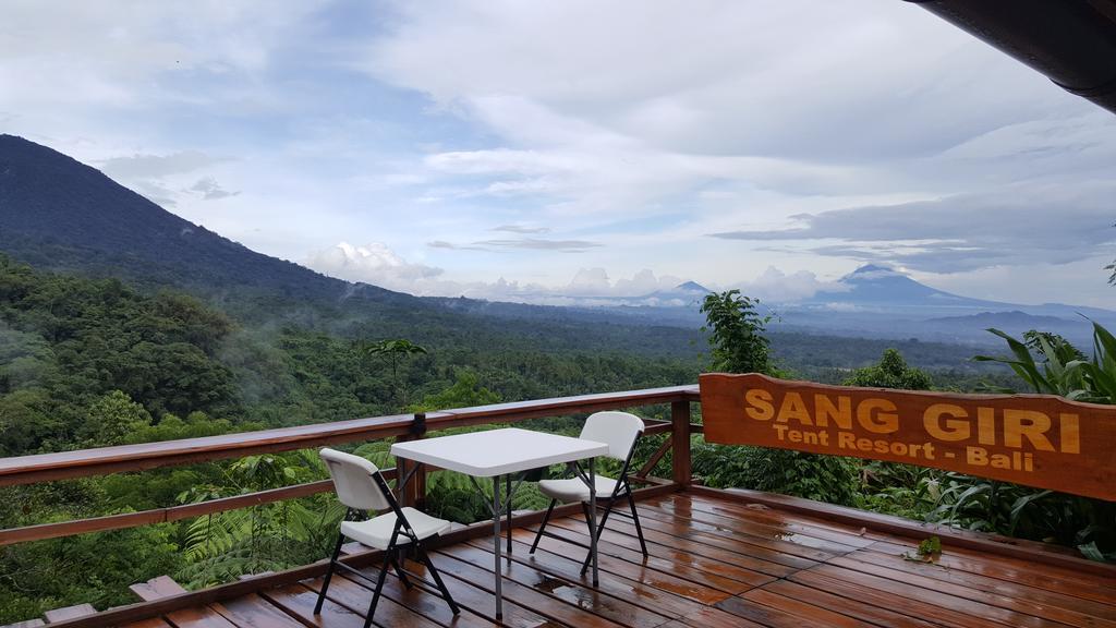 Sang Giri Mountain Tent Resort By Ahm Jatiluwih Buitenkant foto